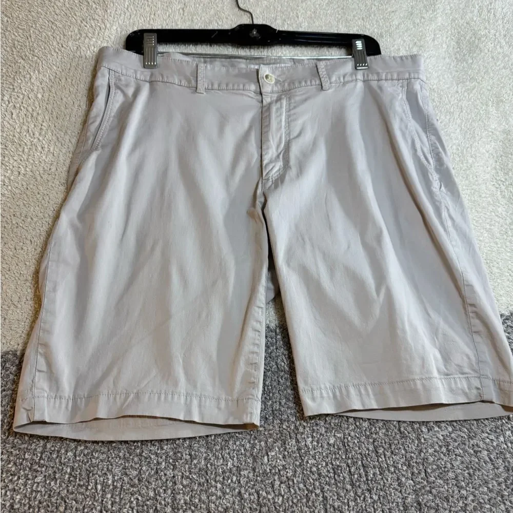 Brax Shorts Mens Size 36‎ Feel Good Regular Fit Ultra Light Bozen Beige 9 inch